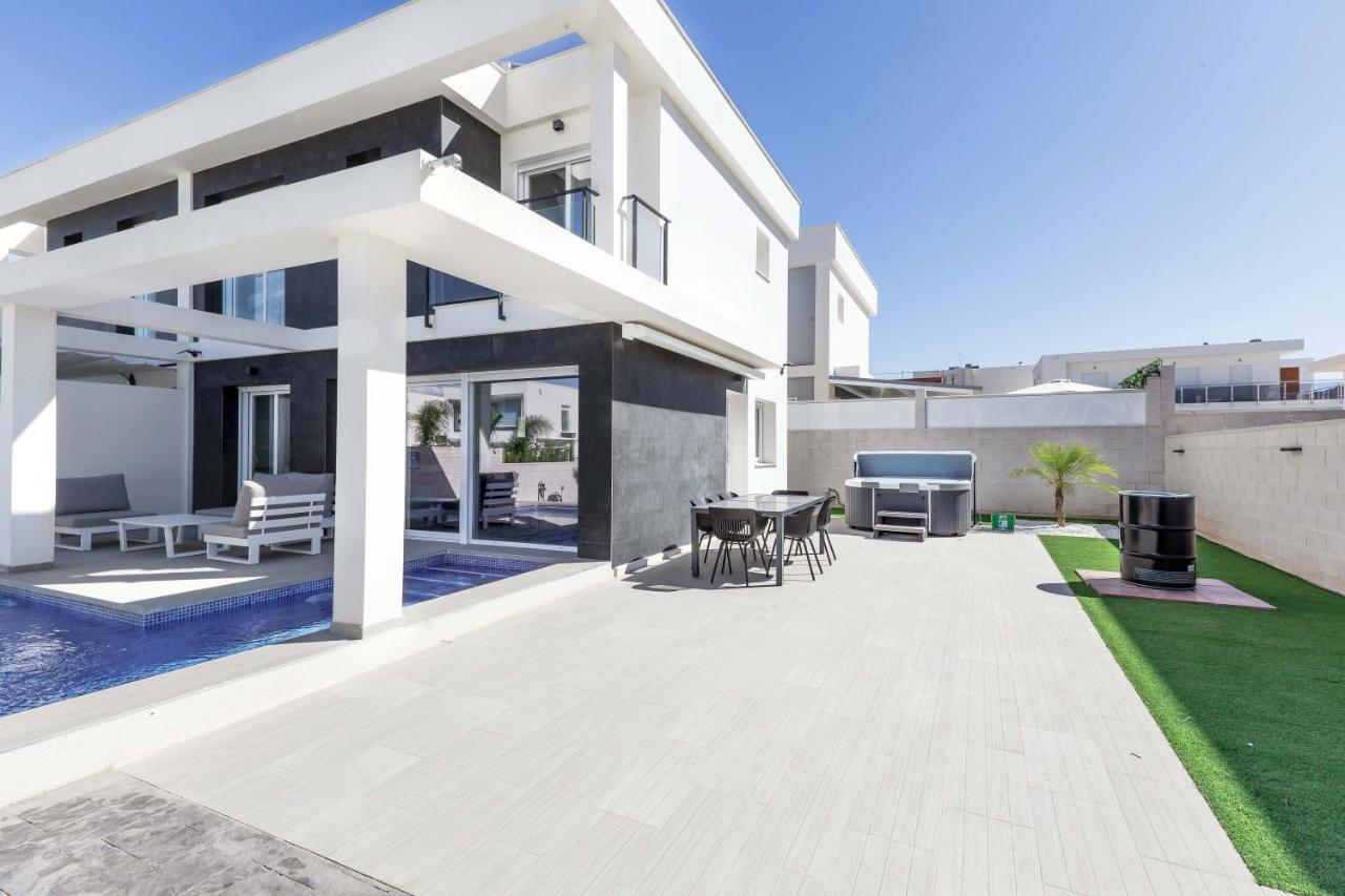 Casa Bos Dolpfin Wellness Luxury Entire Villa Pool&Jacuzzi Gran Alacant near Beach Puerto Marino Esterno foto